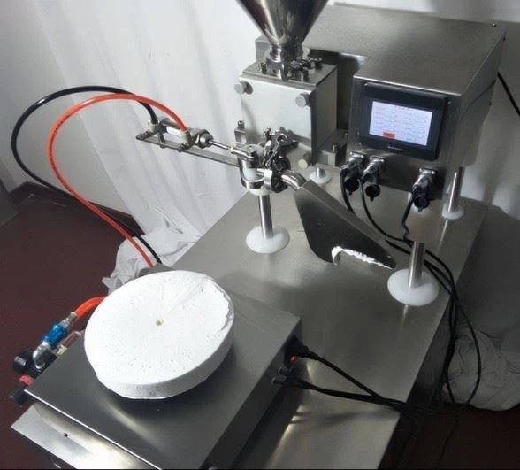 Cream Cake Decorating Machine