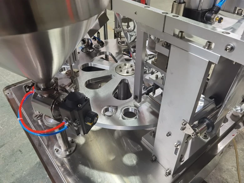 rotary water cup sealing and filling machine 2 rotary water cup sealing and filling machine 2